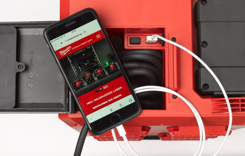 Фонарик Milwaukee M18 POALC-0  детальное изображение - 2