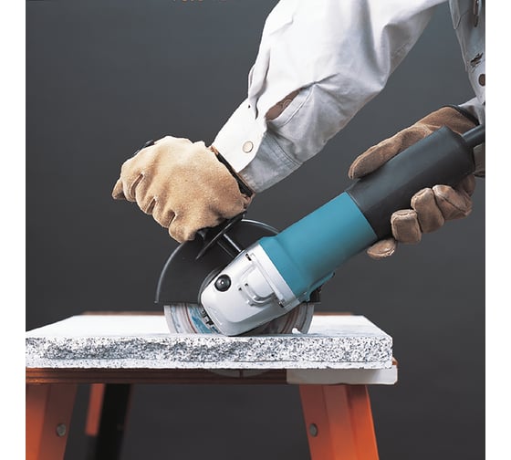 Угловая шлифмашина Makita 9565PCV, 125 мм, 12000 об/мин, 1400 Вт детальное изображение - 5